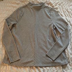 Long Sleeve Patterned Top